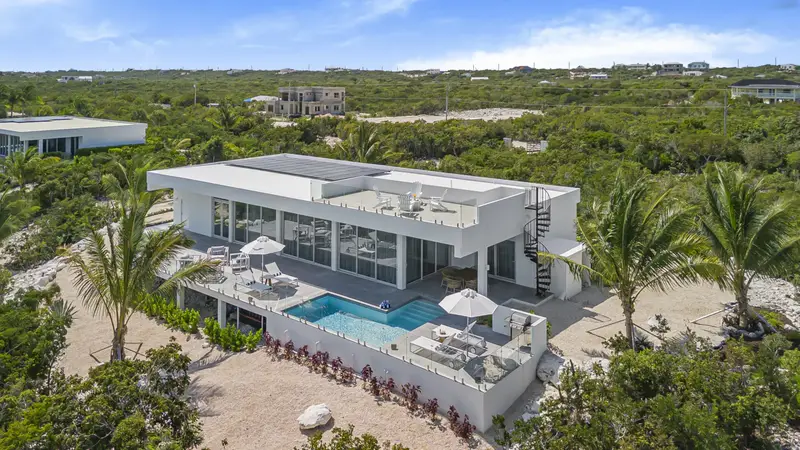 Caicos Breeze Villa photo 1